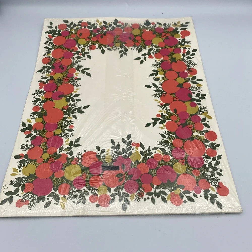 (8) NOS Vintage HALLMARK Reusable 11‎ x 14